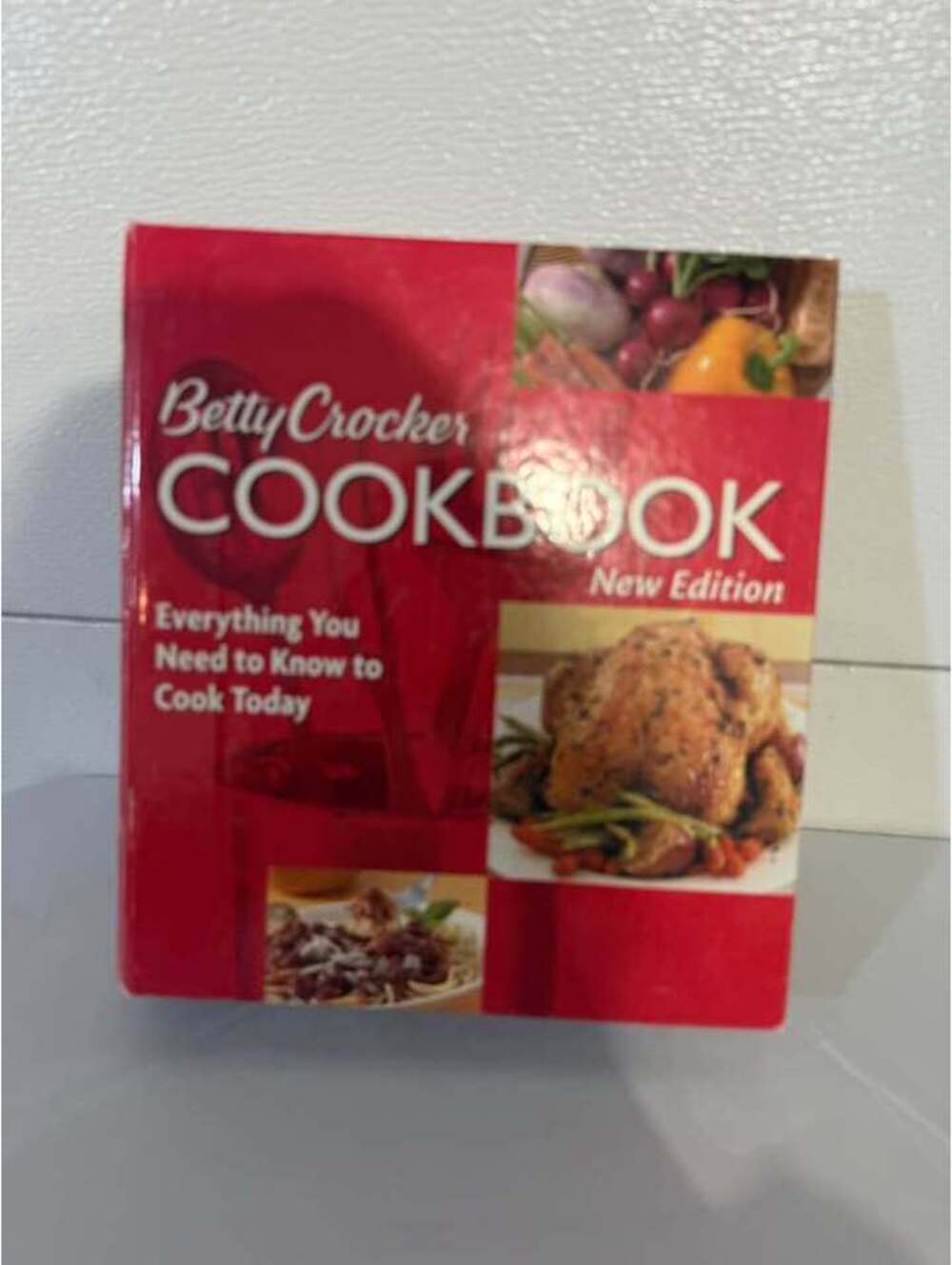 Vintage 2005 Betty Crocker Cookbook Tenth Edition